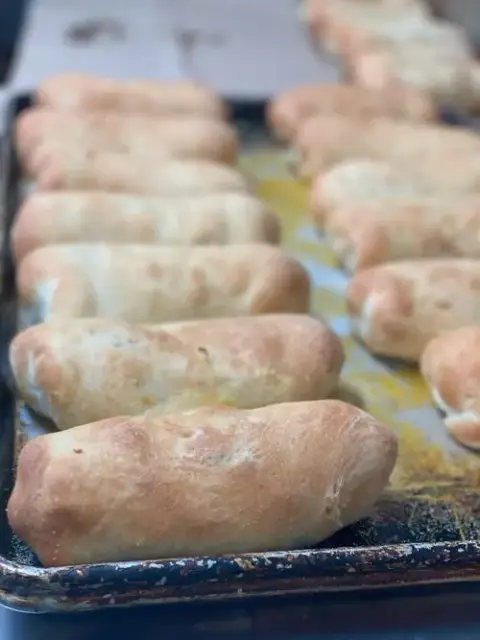 Pepperoni rolls